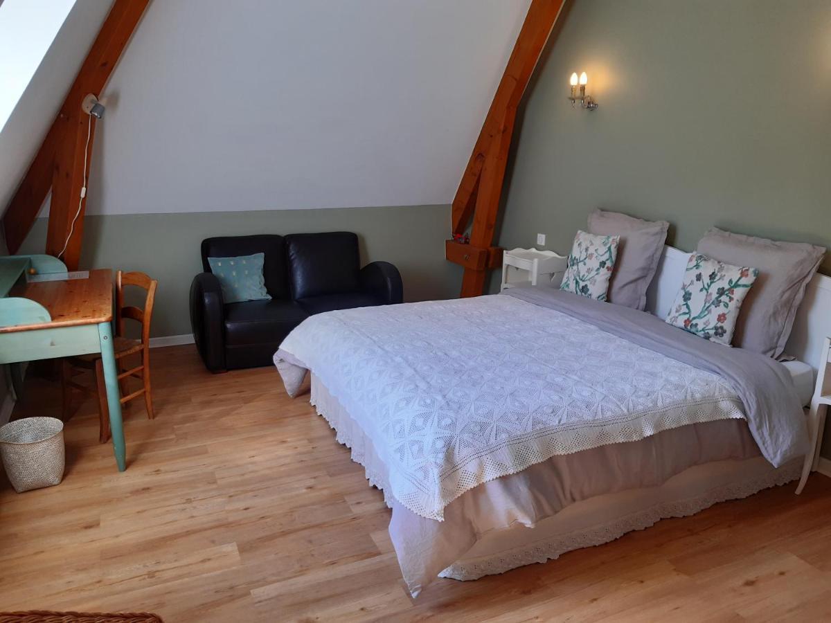 Les Fontenottes Bed and Breakfast Besançon Eksteriør billede