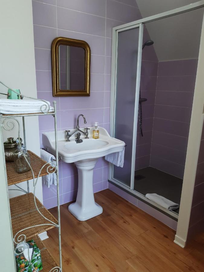 Les Fontenottes Bed and Breakfast Besançon Eksteriør billede